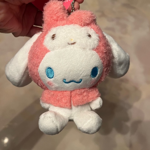 COPY Pochacco - 🌹2/$20 🌹 Cinnamoroll mini plush charms/keychains - Picture 3 of 6